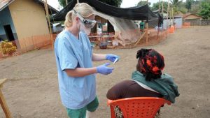 Model Komputer Canggih Prediksi Serangan Virus Ebola